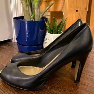 Anne Klein Peep Toe Heels Size 11